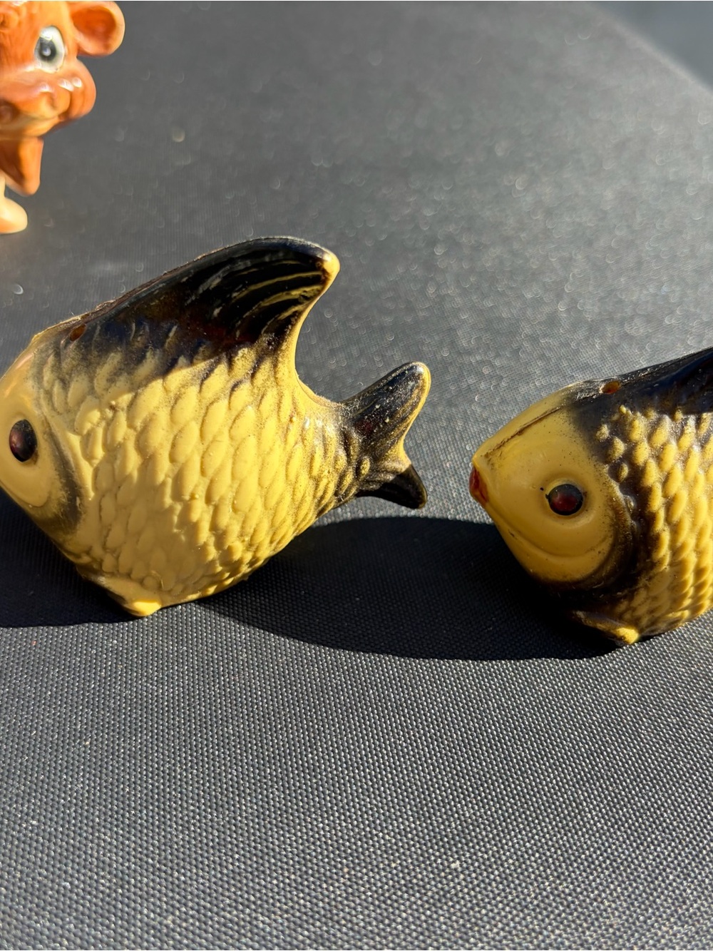 Yellow & Black Decorative Fish Figurines for Aquarium pepper shakers